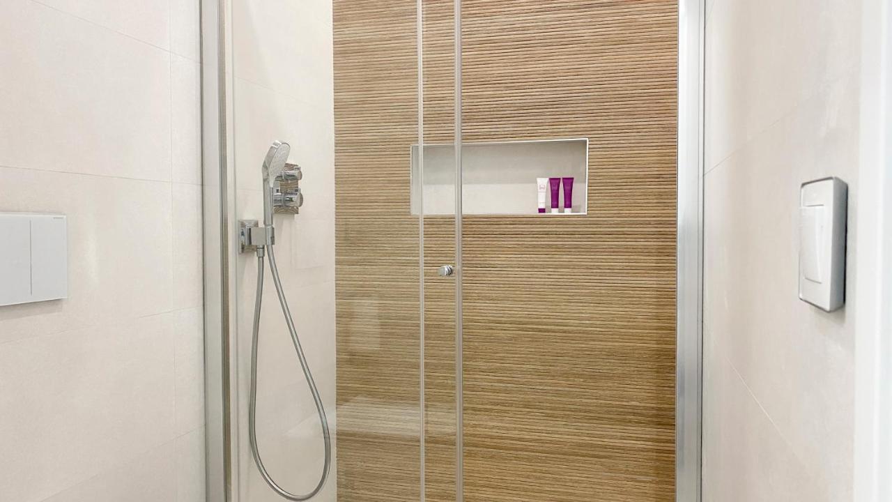Nerja Casual Rooms Eksteriør billede
