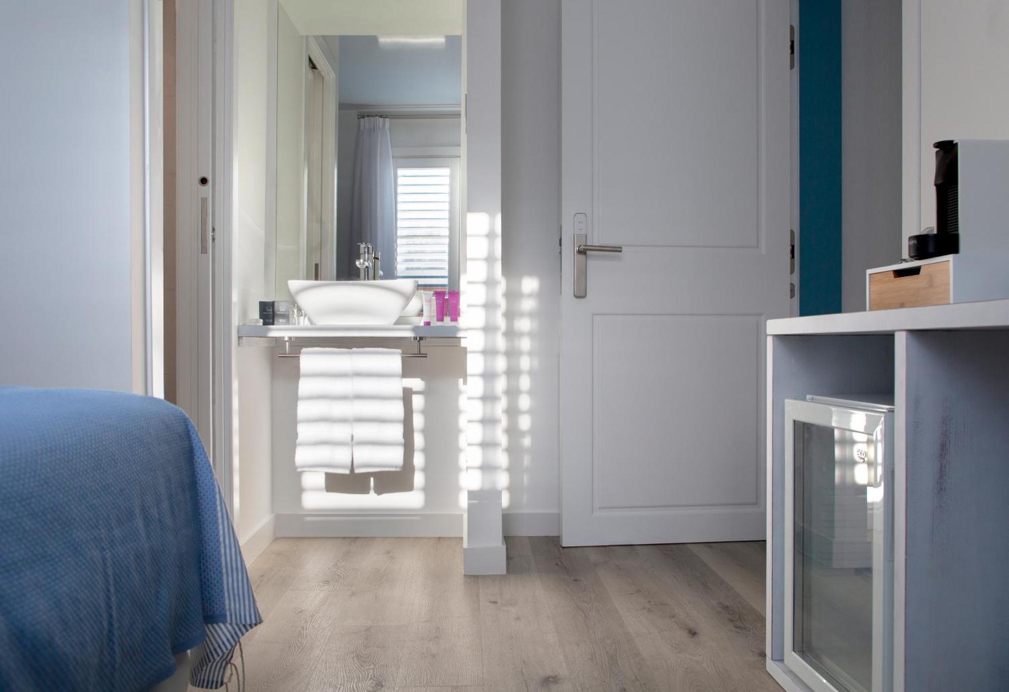 Nerja Casual Rooms Eksteriør billede