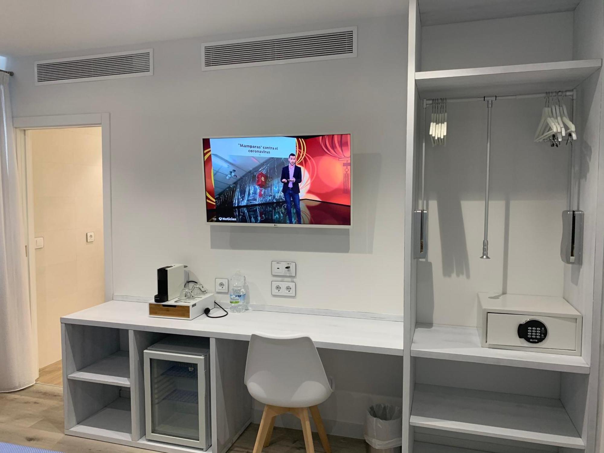 Nerja Casual Rooms Eksteriør billede