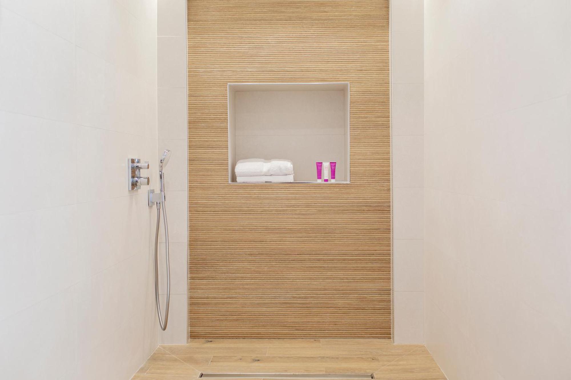 Nerja Casual Rooms Eksteriør billede